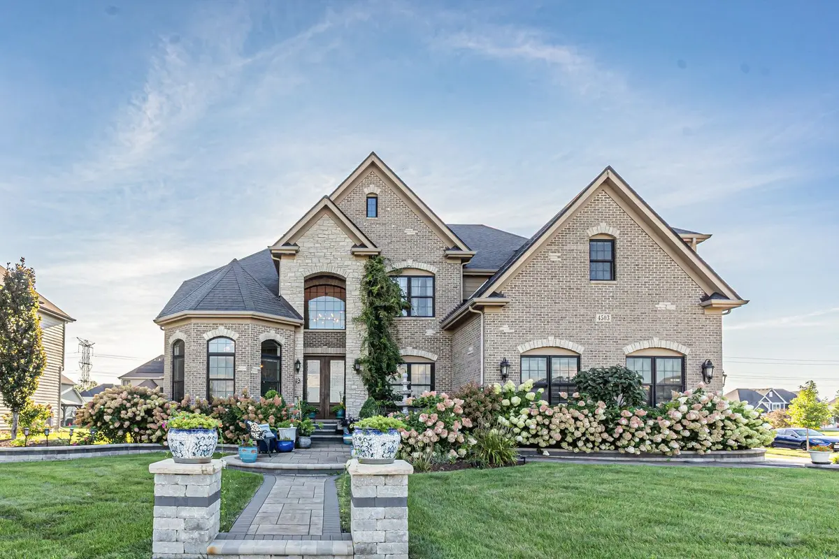 4503 Sassafras Lane