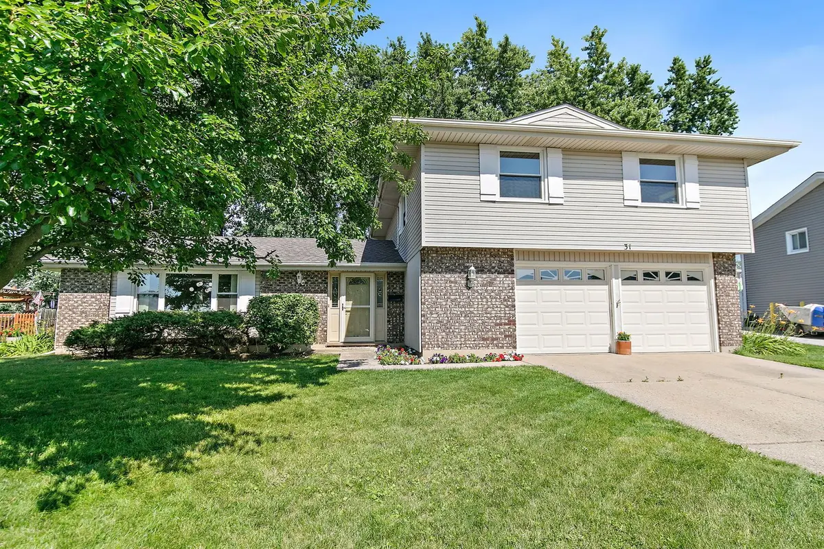 31 S Salem Drive