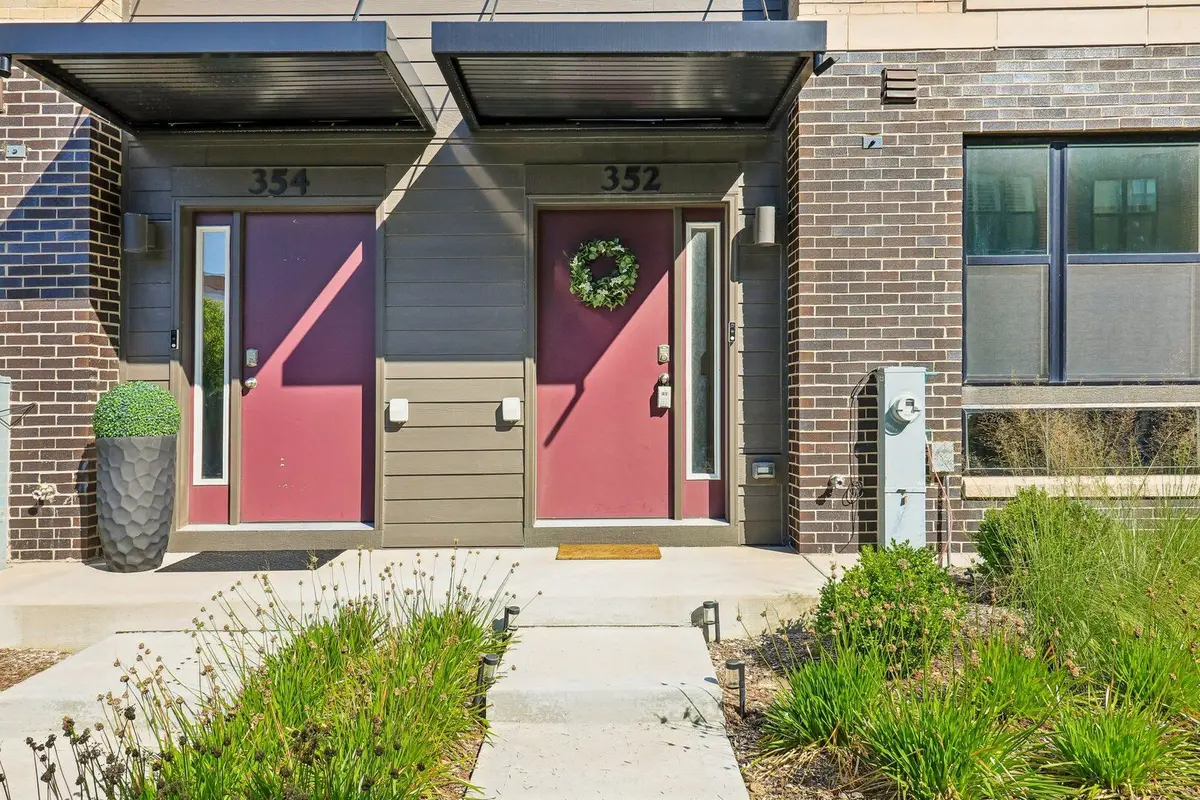 352 Summit Circle