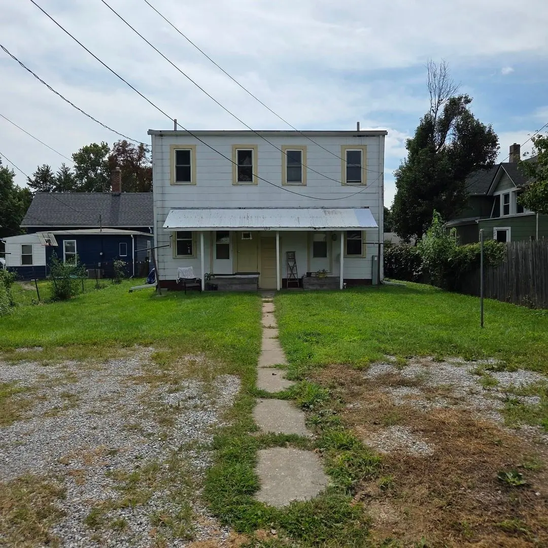 1712 W 7th Street