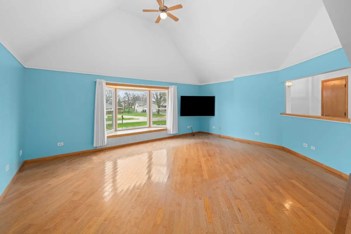 537 Erma Drive