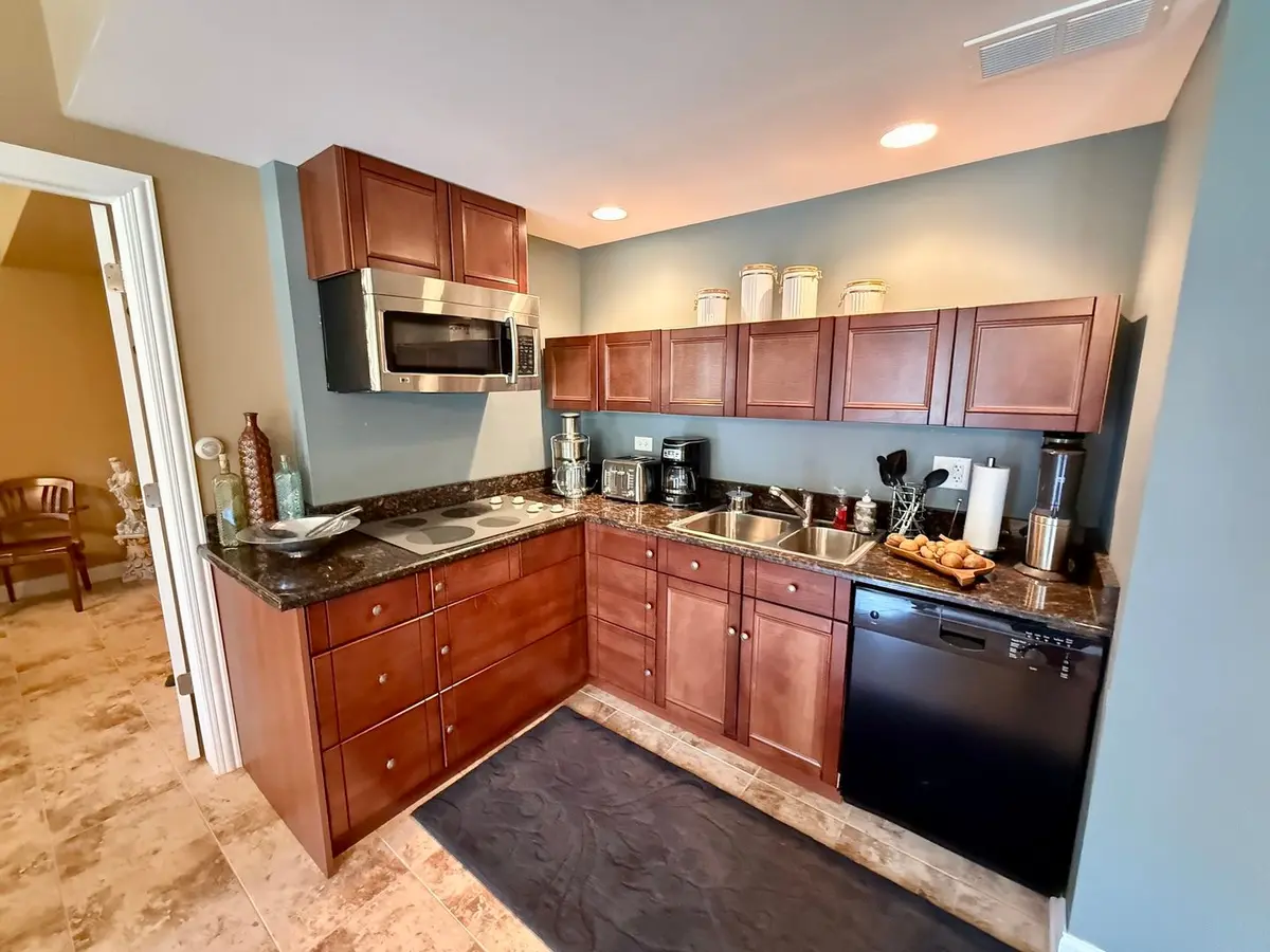 19132 Boulder Ridge Court