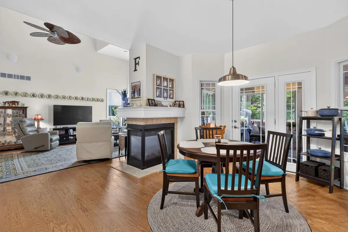 1120 Country Oak Drive