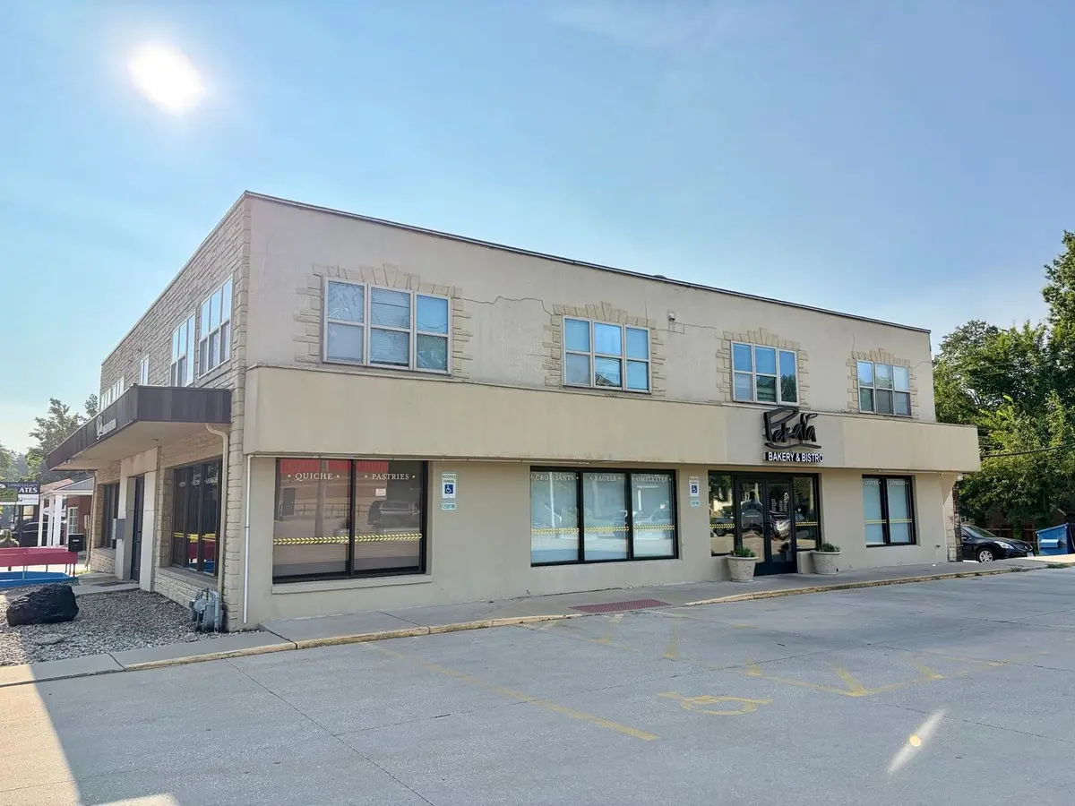 811 W Springfield Avenue