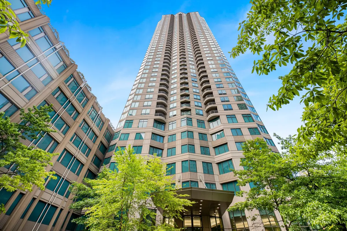 400 N La Salle Street