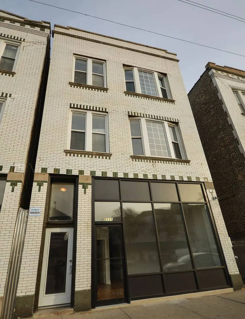 2111 N Western Avenue