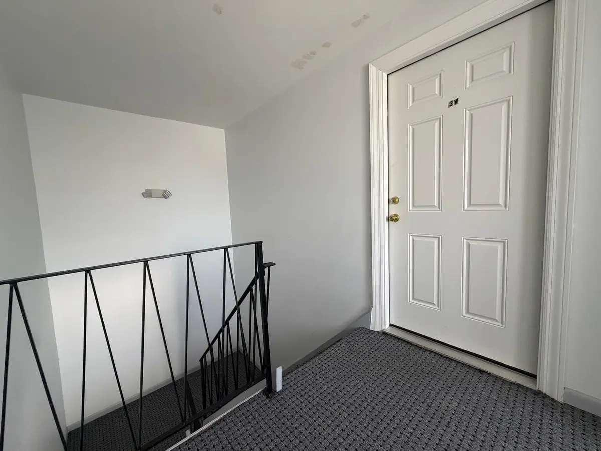 8101 W 83rd Place