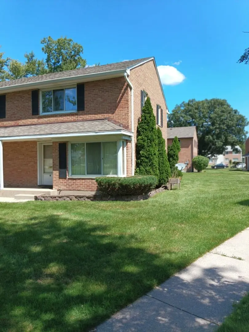 13 Hemlock Street