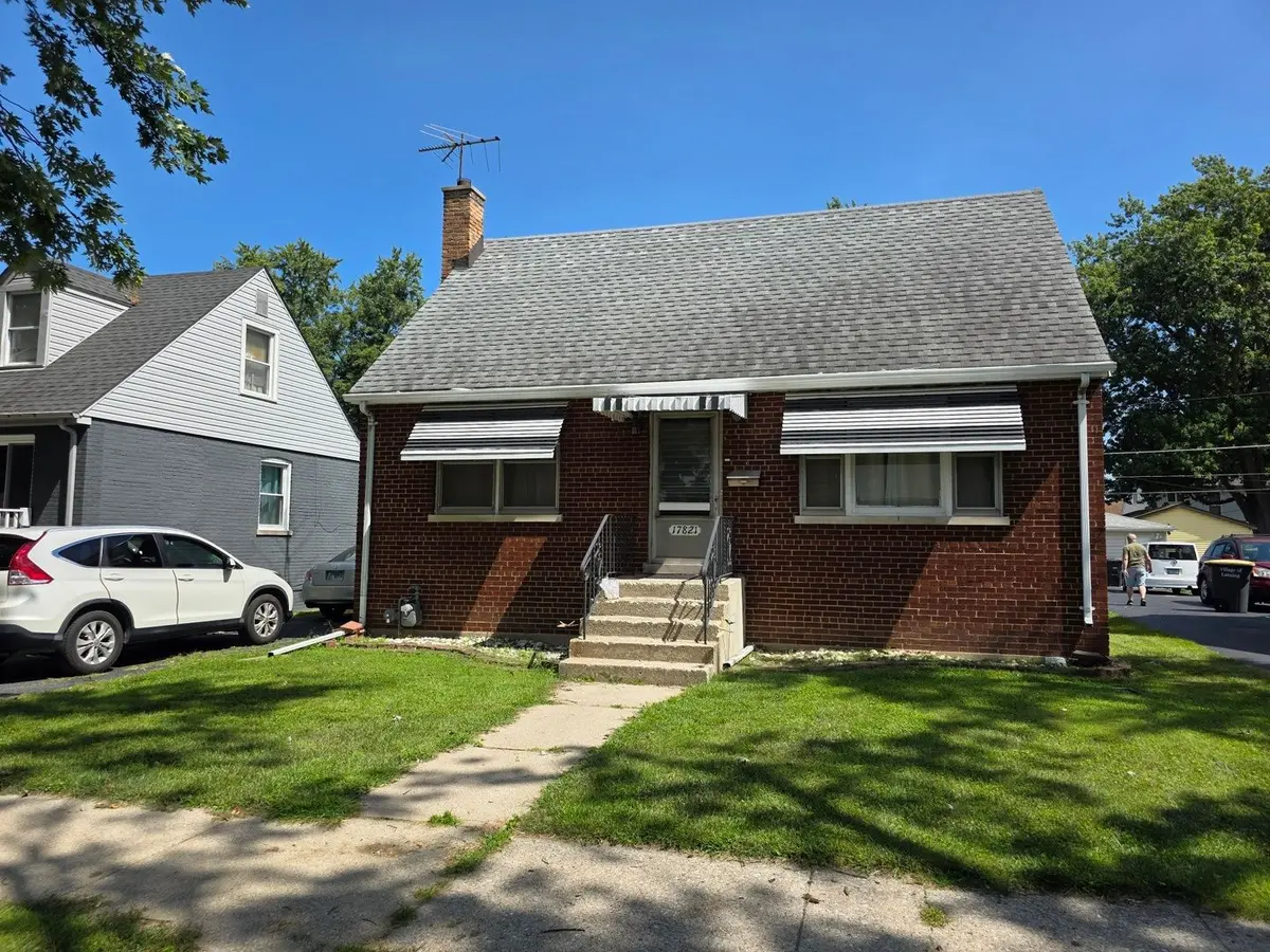 17821 Escanaba Avenue
