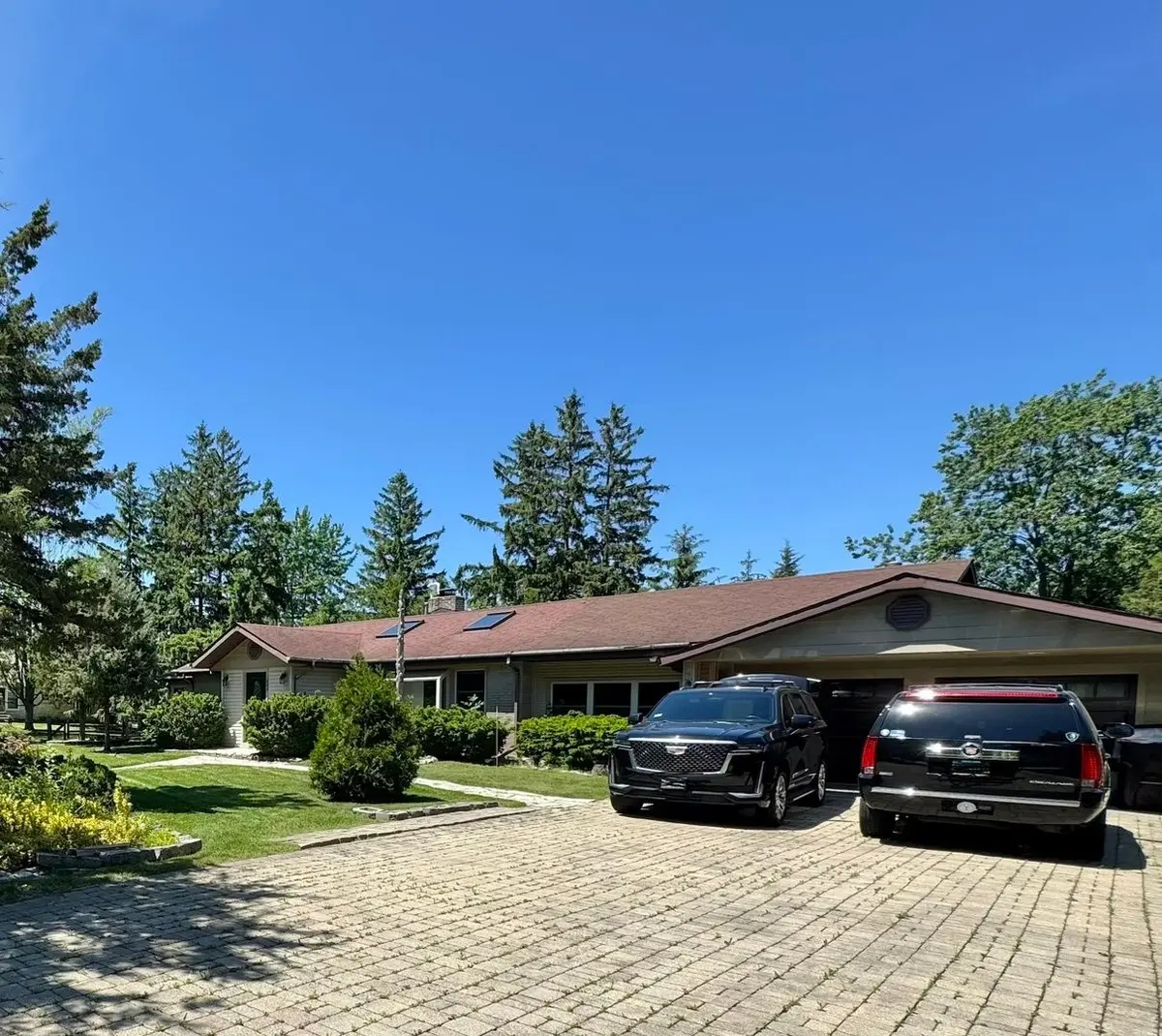 1802 Walnut Circle