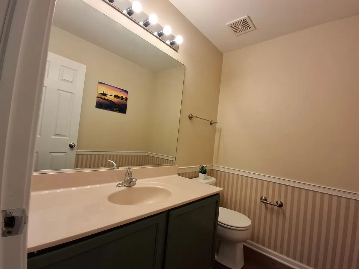 725 Littleton Trail