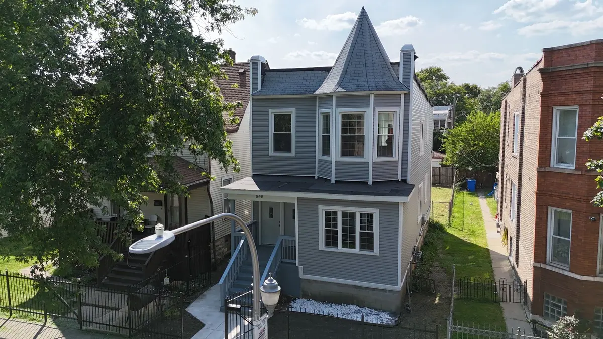 848 N Latrobe Avenue
