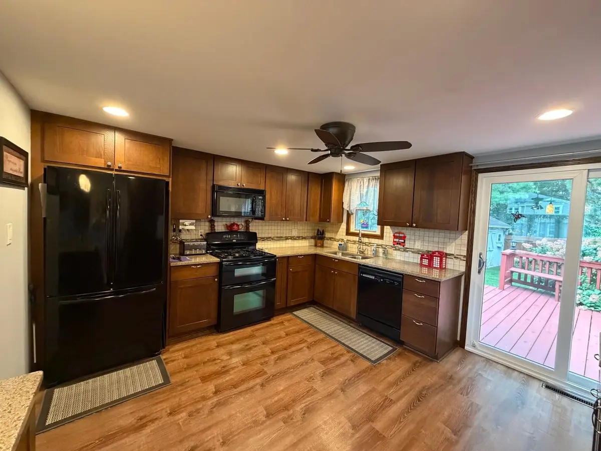 714 Walnut Lane