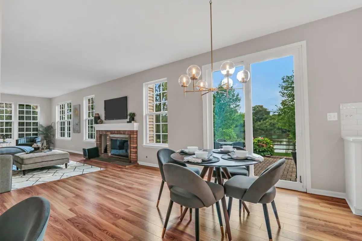 1140 Oakmeadow Court