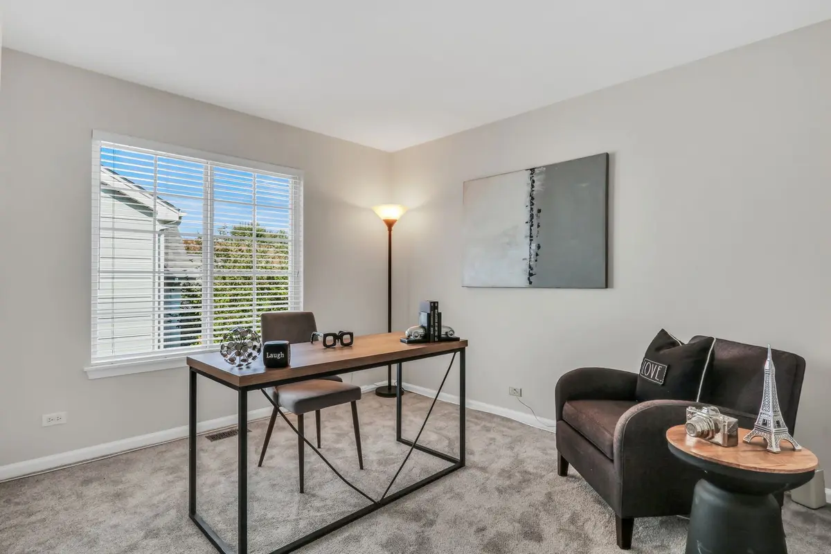 1140 Oakmeadow Court