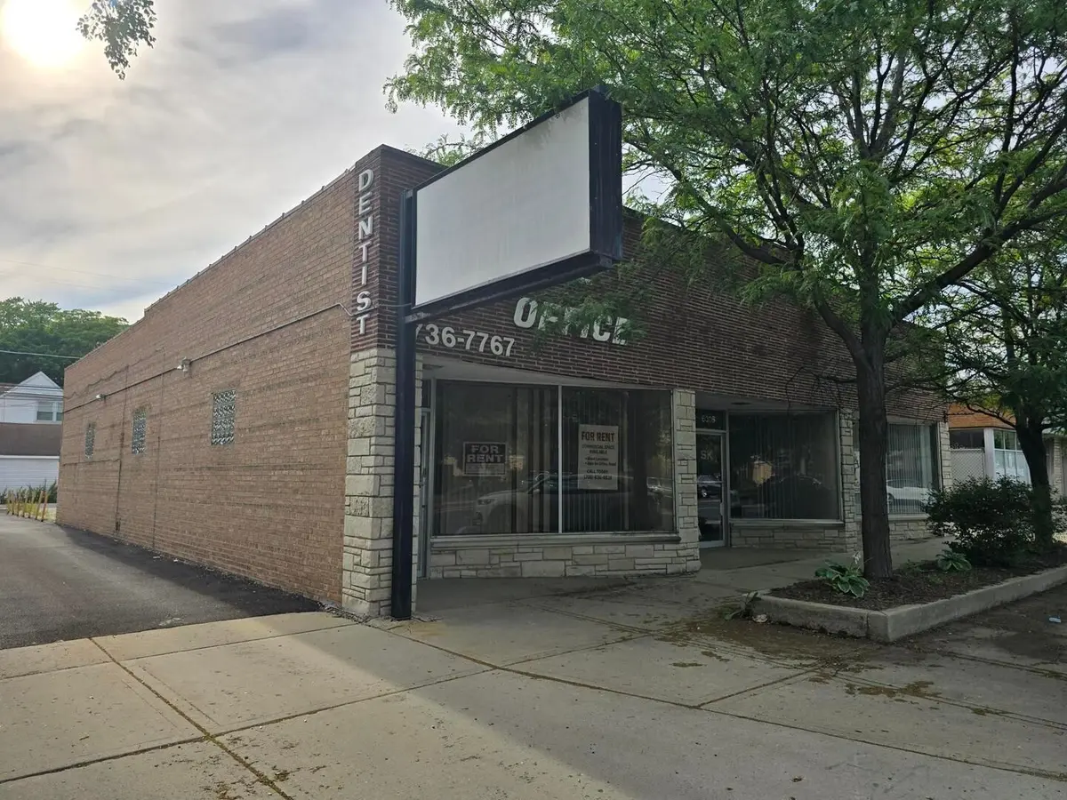 6316 N Cicero Avenue