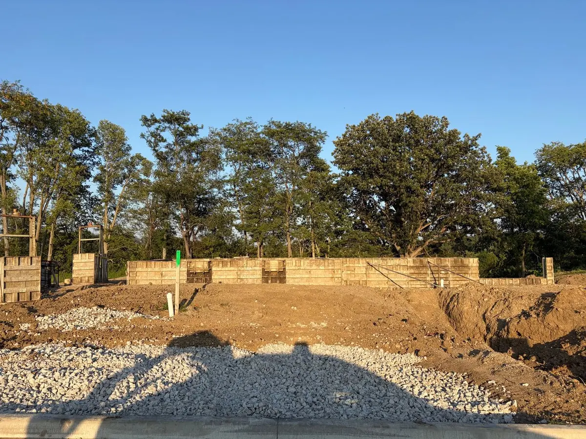 205 E Angela Circle