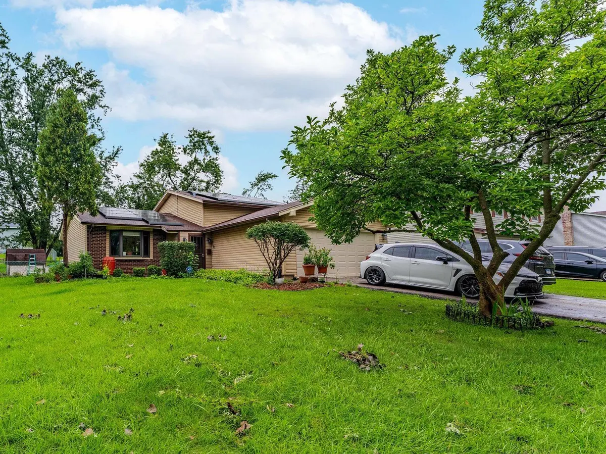 1032 Ashridge Lane