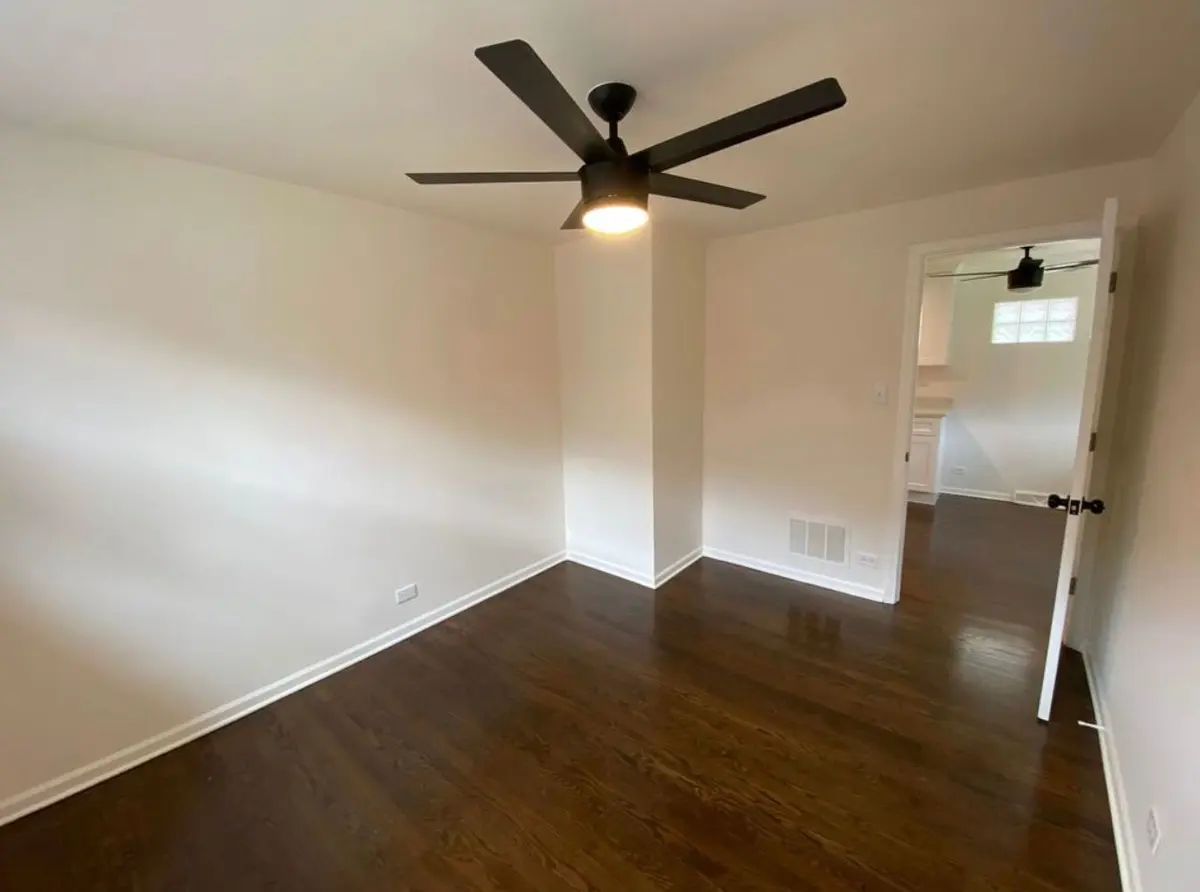 5749 W 63rd Place