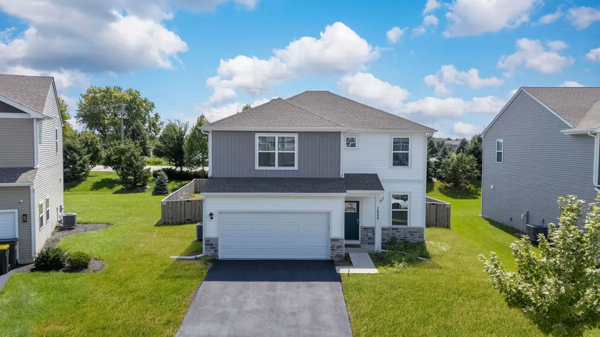 1535 Bayberry Lane