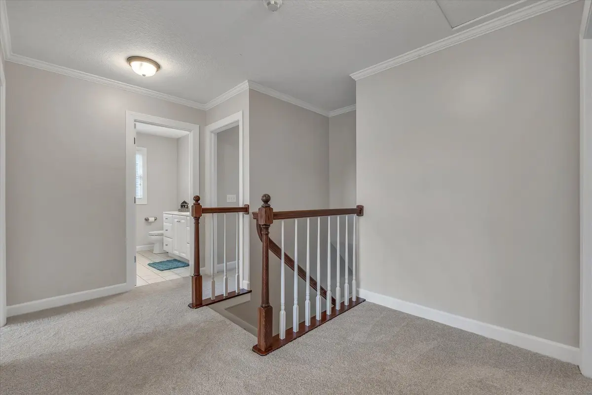 4637 E 49th Court