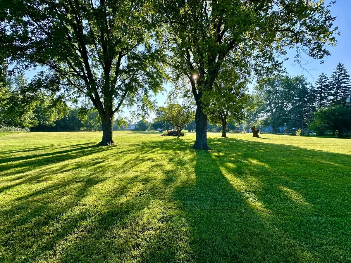 000 Shinkle Avenue