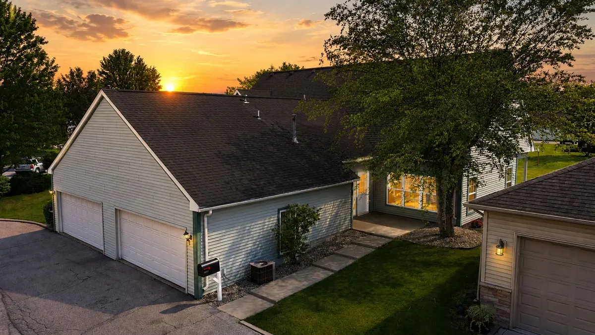 9278 Norris Drive