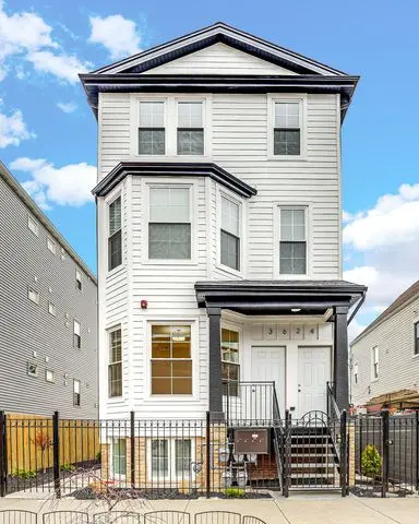 3624 W George Street