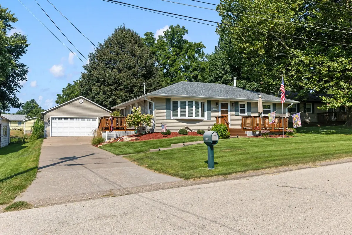 242 Cliff Court