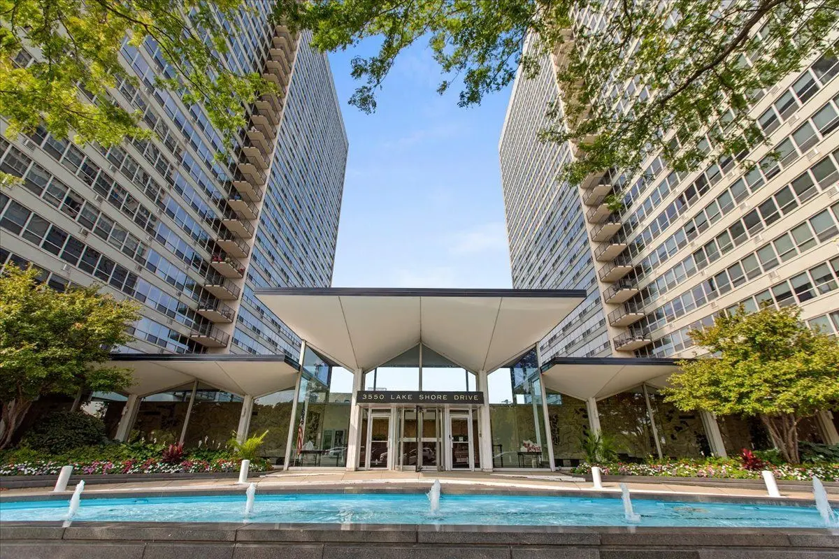 3550 N LAKE SHORE Drive