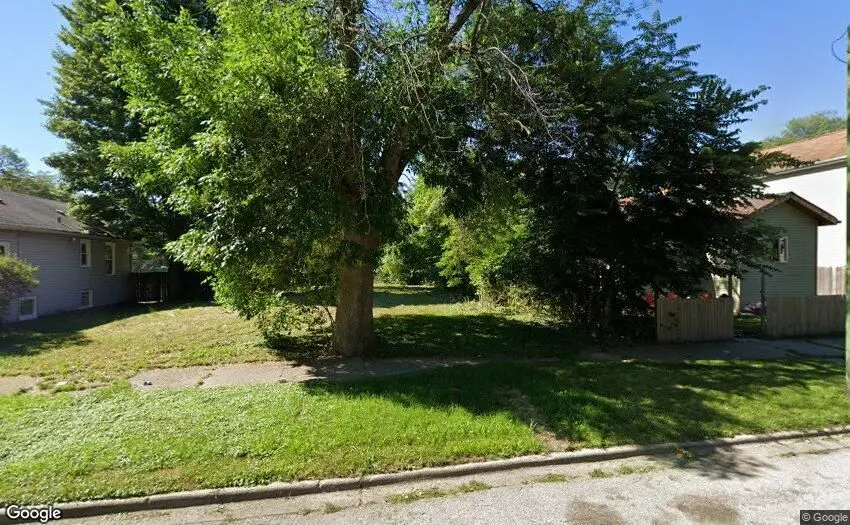 1207 W 109th Street
