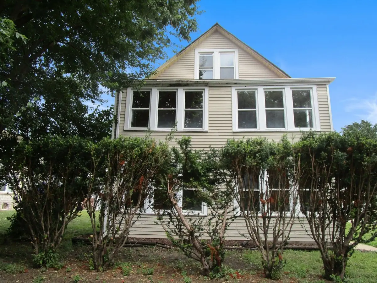 4129 Elm Avenue