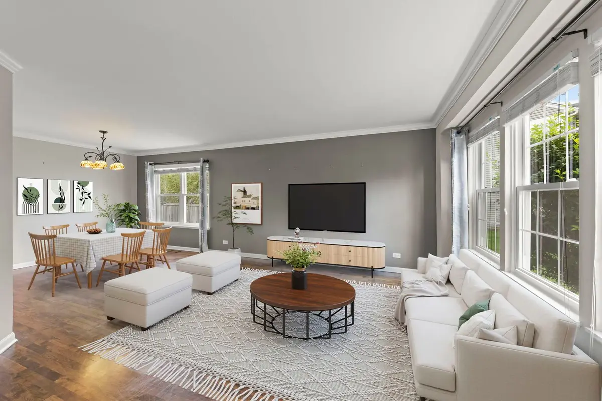 808 Livingston Court