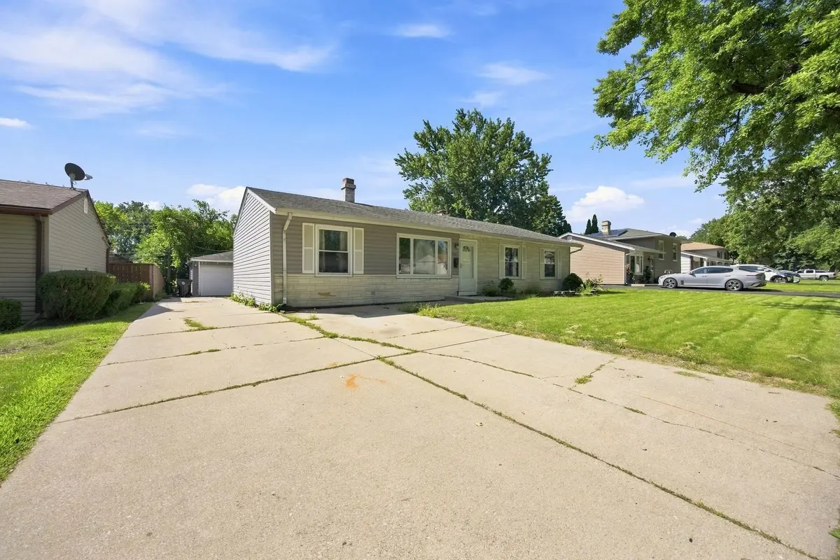 1725 Evergreen Avenue