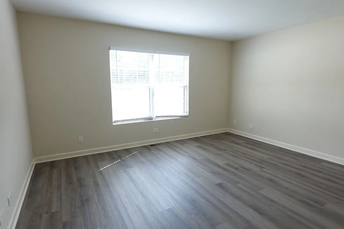 1230 Oak Ridge Drive
