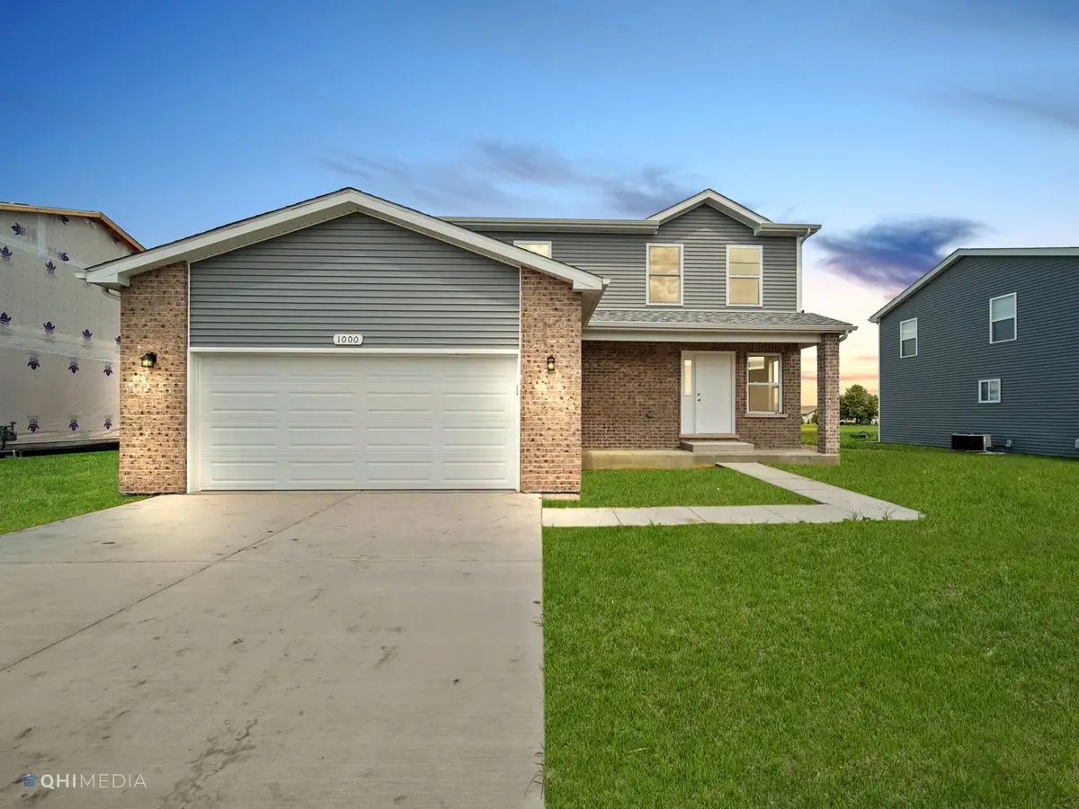 1001 Redwing Drive