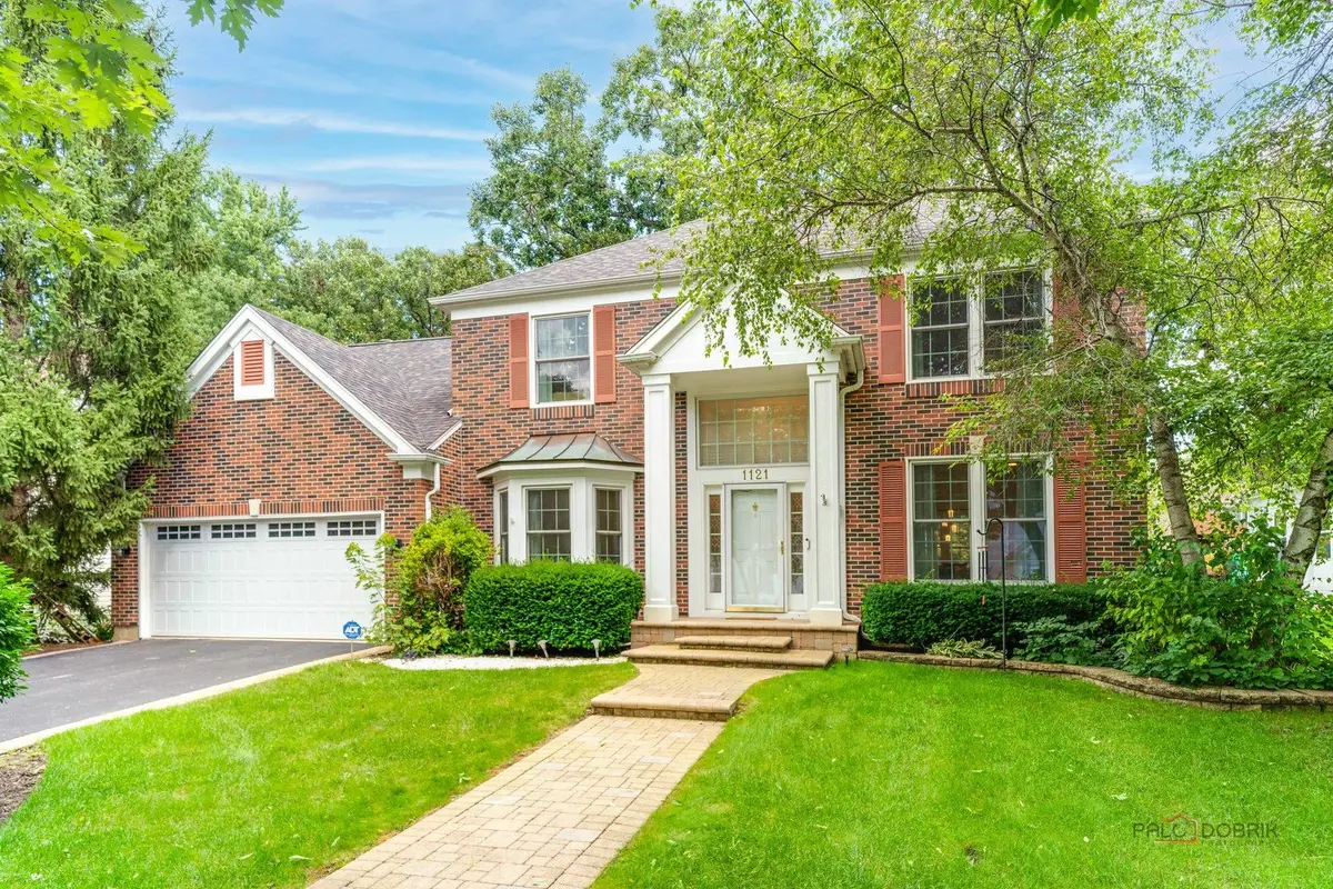 1121 Williamsburg Circle