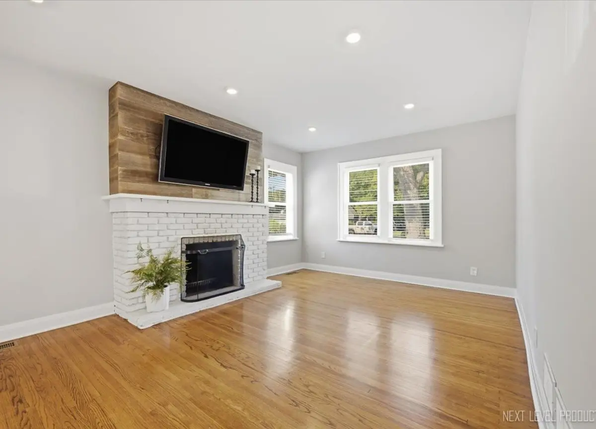 321 Woodward Avenue