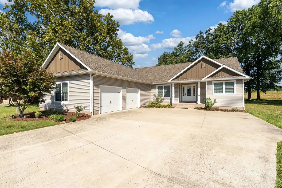 1732 Heritage Court