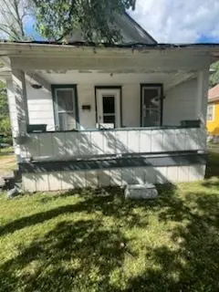 1262 E Logan Street