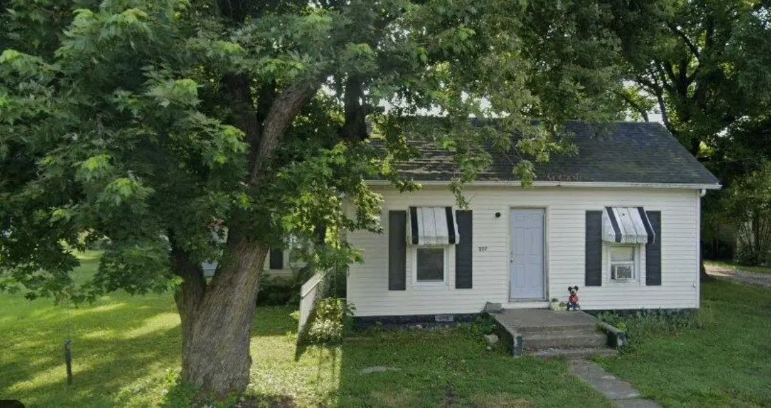 207 SOUTH Street