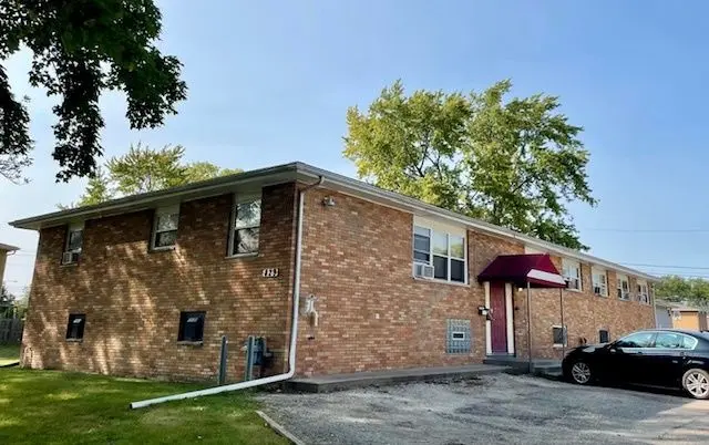 829 Greenbrier Road