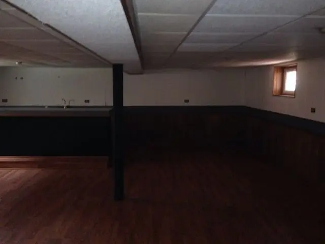 2935 W 100th Place