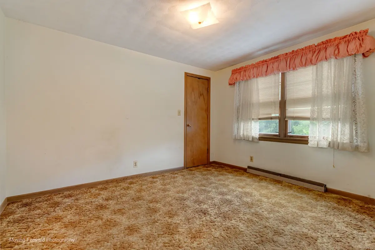 40W867 Big Timber Road