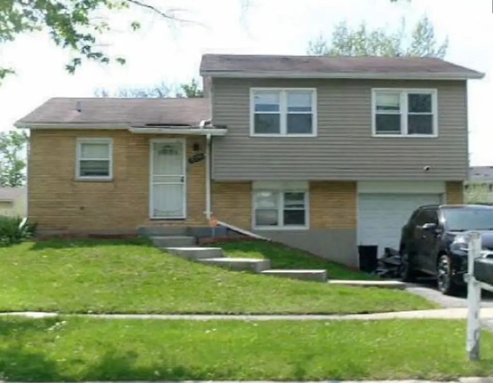 17770 COUNTRY CLUB Lane