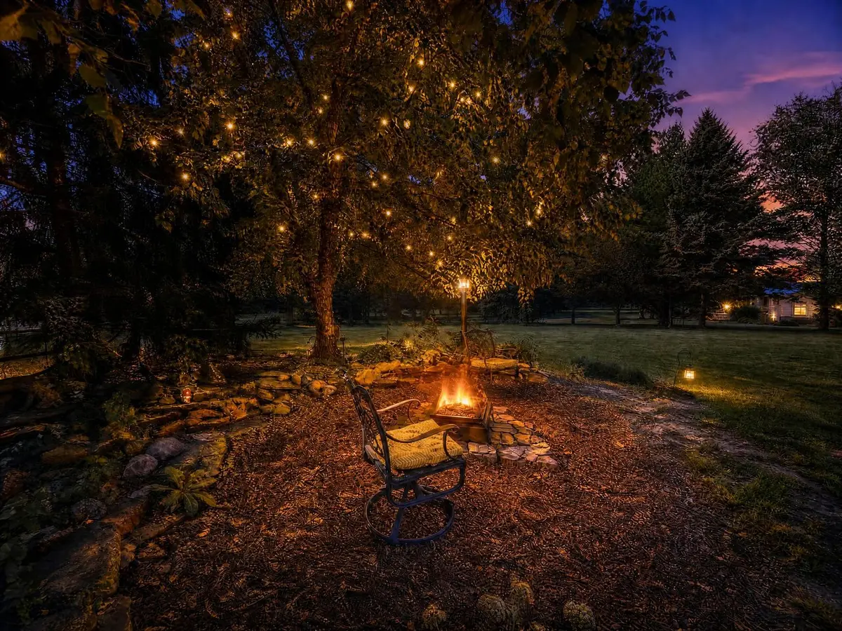 10303 E Hickory Ridge Drive