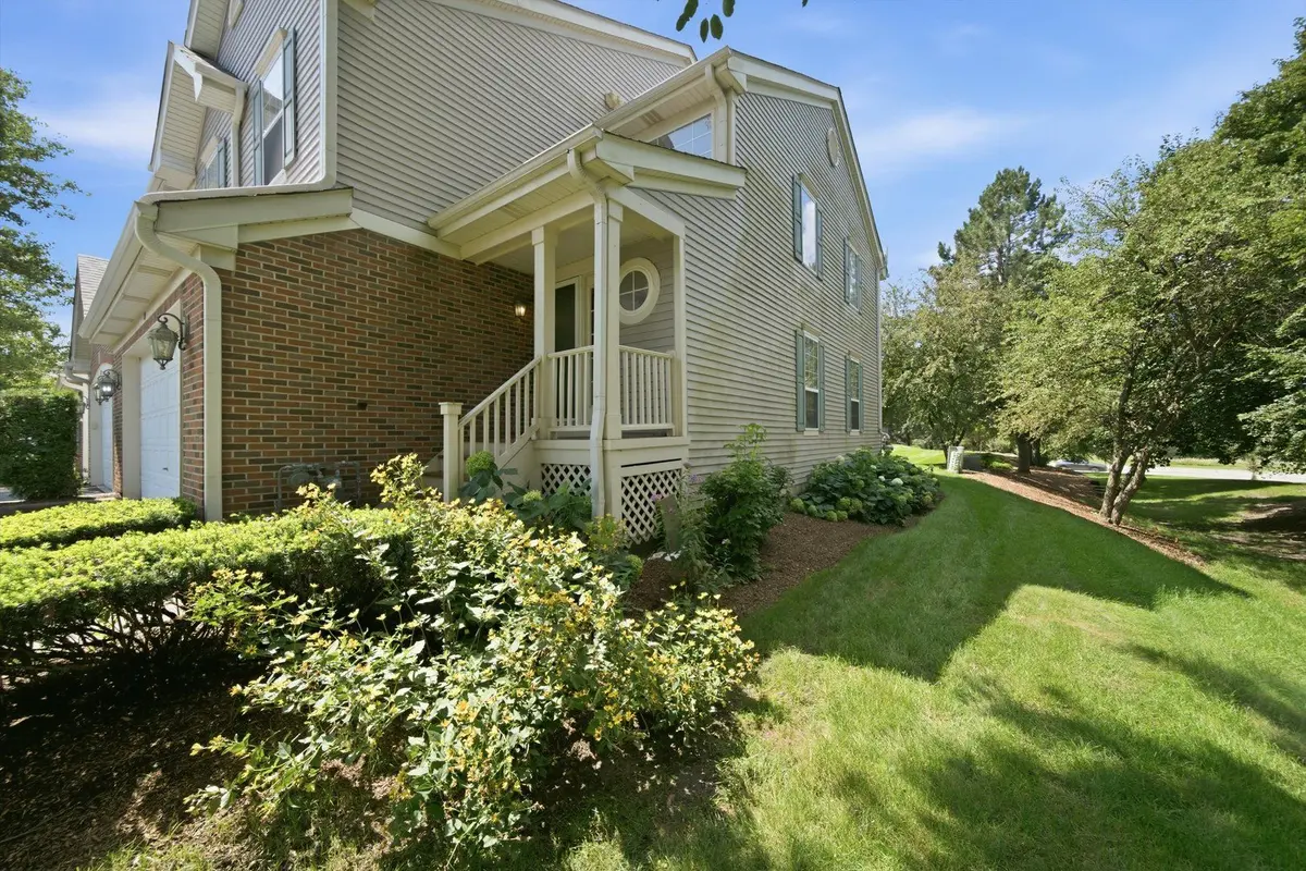 24 Stonegate Lane