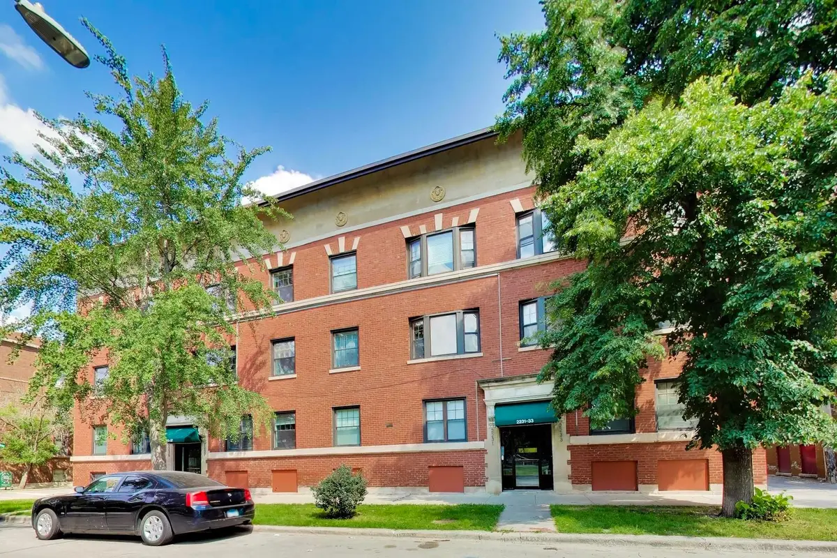 2231 N Kedzie Boulevard