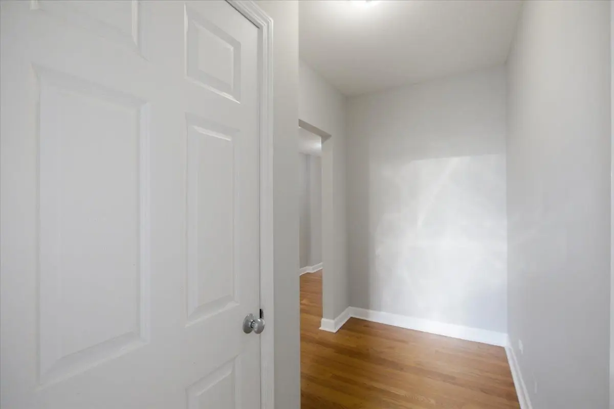414 W Walnut Street
