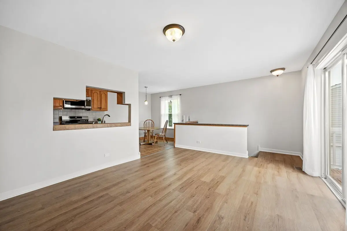 1497 Woodcutter Unit D Lane